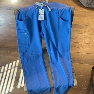 Figs Women’s Ceil Blue Kade Cargo Pants